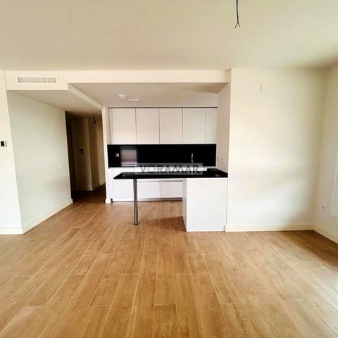 3 sovrum Lägenhet att hyra i Rocafort med pool garage - 2 500 € (Ref: 9985831)