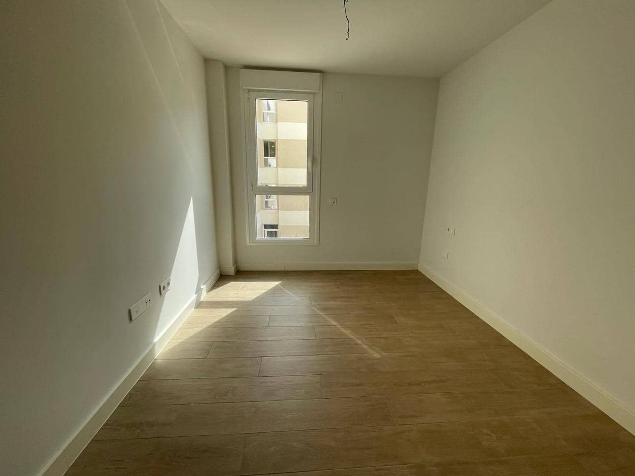 3 bedroom Flat for rent in Rocafort with pool garage - € 2,500 (Ref: 9985831)