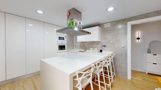 3 quarto Apartamento para venda em Pilar de la Horadada com garagem - 209 900 € (Ref: 10022538)