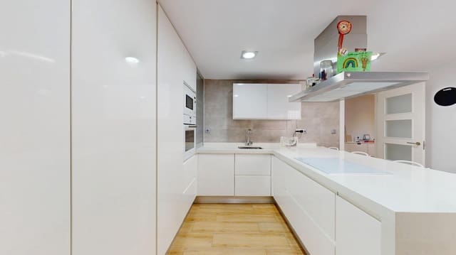 3 quarto Apartamento para venda em Pilar de la Horadada com garagem - 209 900 € (Ref: 10022538)