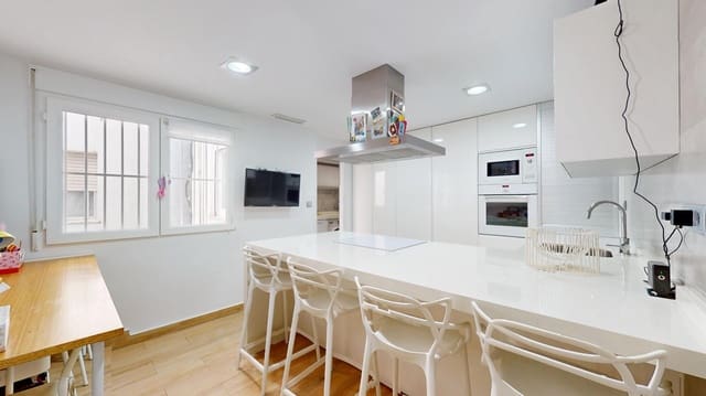 3 quarto Apartamento para venda em Pilar de la Horadada com garagem - 209 900 € (Ref: 10022538)