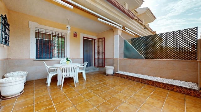 3 makuuhuone Rivitalo myytävänä paikassa Santiago de la Ribera, San Javier - 210 000 € (Ref: 10032108)