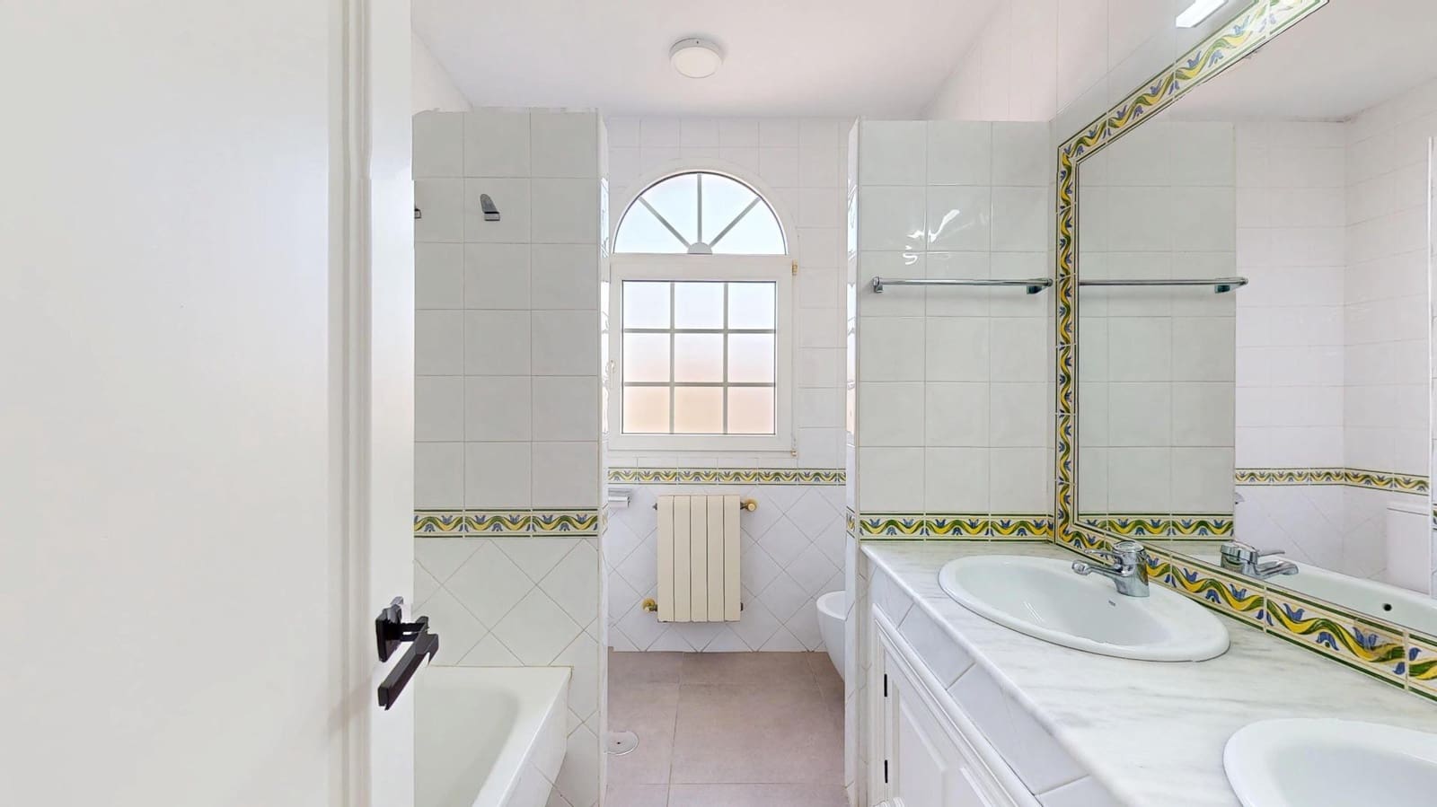 Chalet de 3 habitaciones en San Pedro del Pinatar en venta con garaje - 374.000 € (Ref: 10034041)