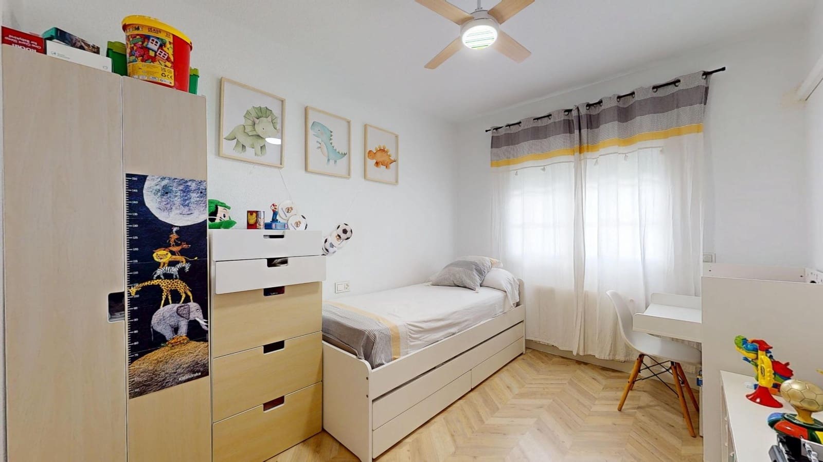 Chalet de 3 habitaciones en San Pedro del Pinatar en venta con garaje - 374.000 € (Ref: 10034041)