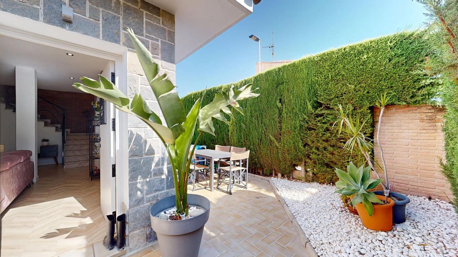 Chalet de 3 habitaciones en San Pedro del Pinatar en venta con garaje - 374.000 € (Ref: 10034041)
