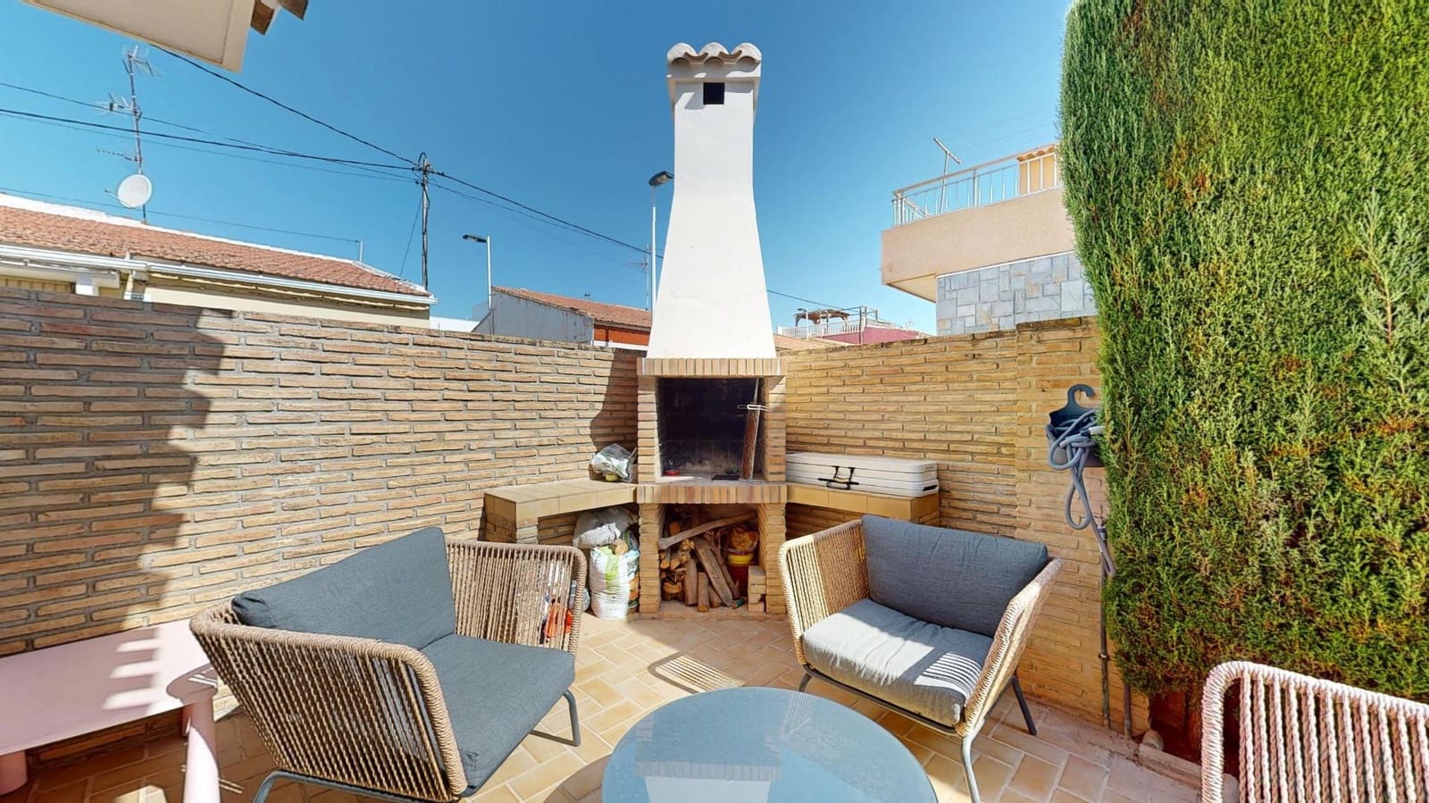 Chalet de 3 habitaciones en San Pedro del Pinatar en venta con garaje - 374.000 € (Ref: 10034041)