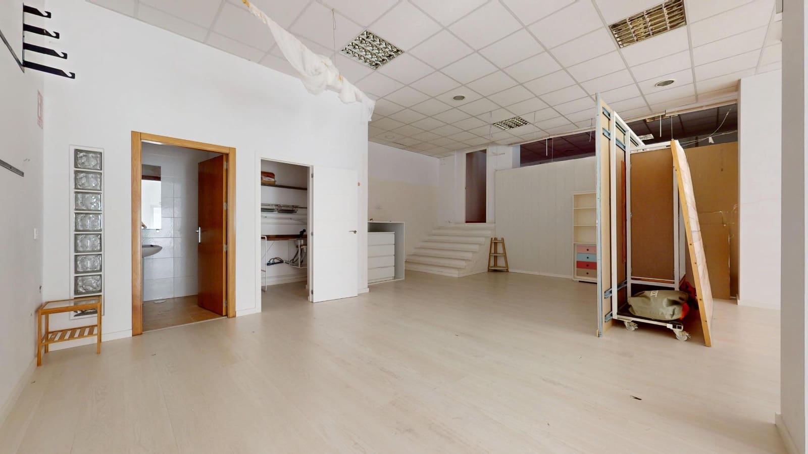 Commerciale in vendita in Murcia citta - 106.000 € (Rif: 10035442)