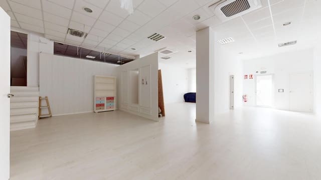 Commerciale in vendita in Los Dolores, Murcia città - 106.000 € (Rif: 10035442)