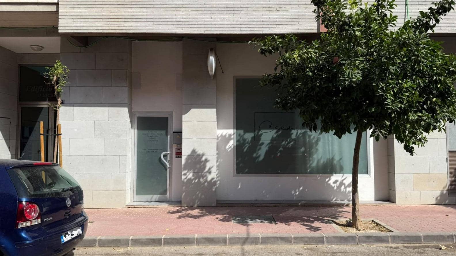Commerciale in vendita in Murcia citta - 106.000 € (Rif: 10035442)