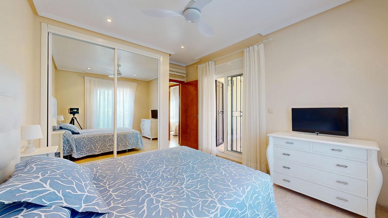 3 sovrum Radhus till salu i Torre de la Horadada med pool - 329 900 € (Ref: 10047394)