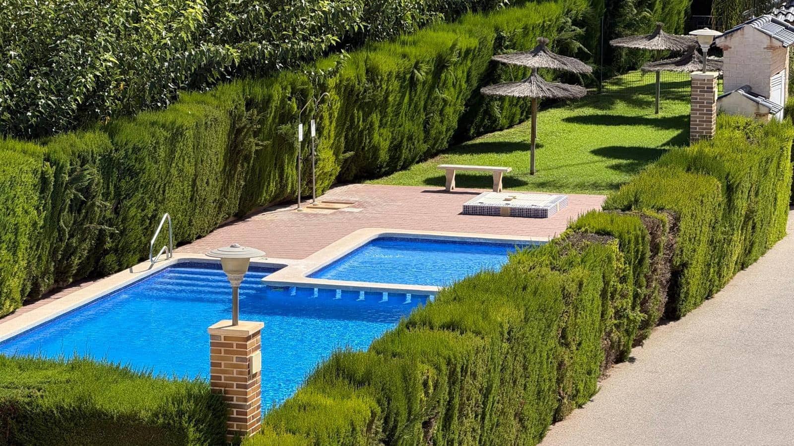 3 sovrum Radhus till salu i Torre de la Horadada med pool - 329 900 € (Ref: 10047394)