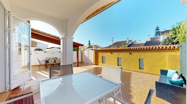 4 sovrum Semi-fristående Villa till salu i Torre de la Horadada, Pilar de la Horadada med pool - 355 000 € (Ref: 10049367)