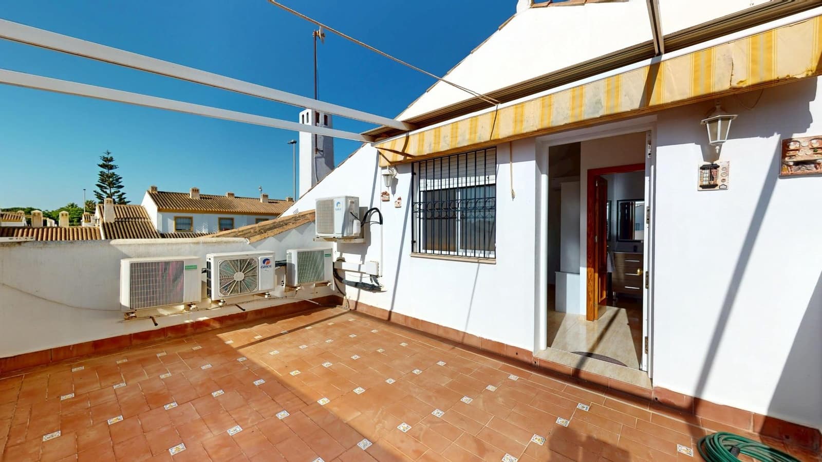 4 camera da letto Villetta Bifamiliare in vendita in Torre de la Horadada con piscina - 355.000 € (Rif: 10049367)