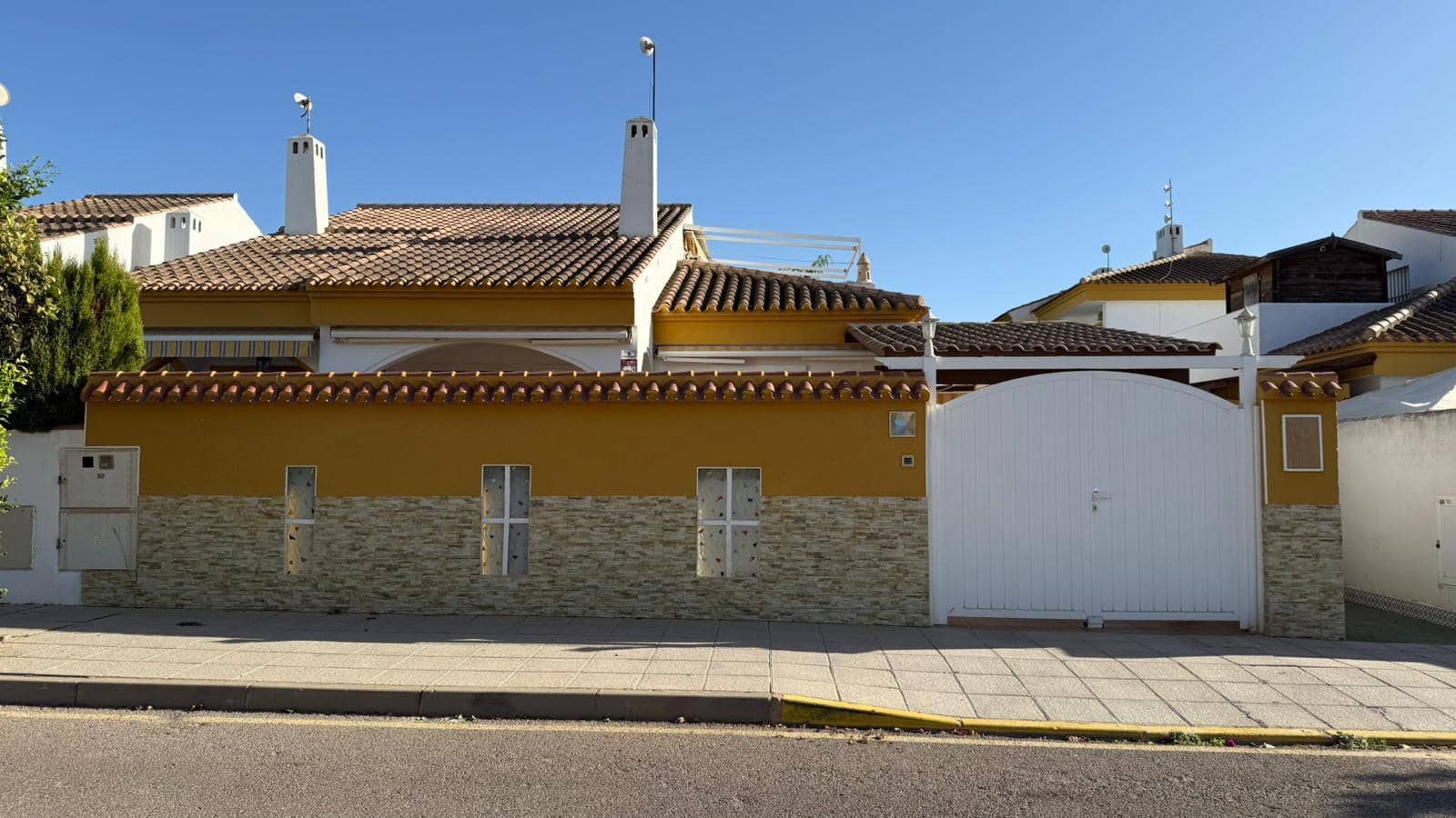 4 camera da letto Villetta Bifamiliare in vendita in Torre de la Horadada con piscina - 355.000 € (Rif: 10049367)