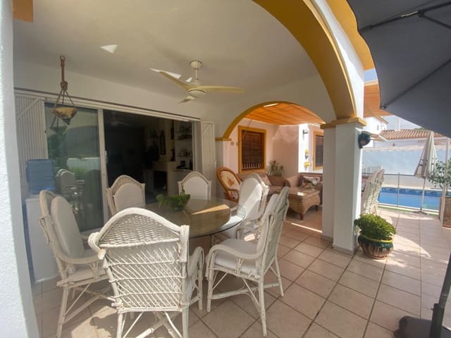 5 sypialnia Willa na sprzedaż w Torre de la Horadada, Pilar de la Horadada z basenem garażem - 630 000 € (Ref: 10129572)