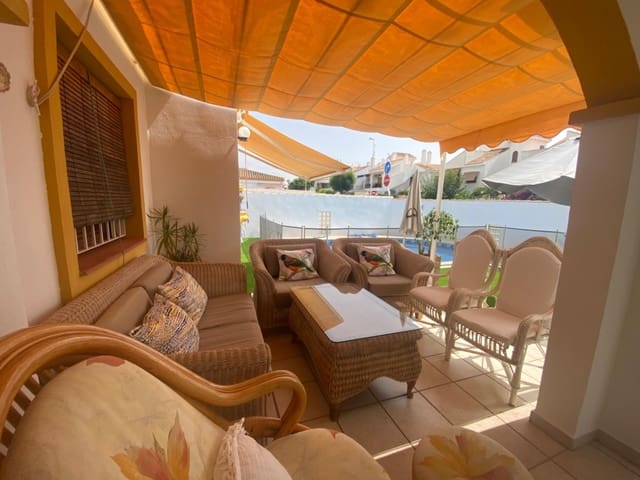 5 sypialnia Willa na sprzedaż w Torre de la Horadada, Pilar de la Horadada z basenem garażem - 630 000 € (Ref: 10129572)