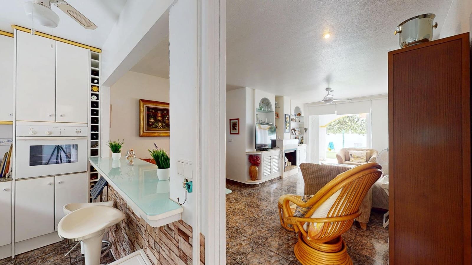 5 bedroom Villa for sale in Torre de la Horadada with pool garage - € 630,000 (Ref: 10129572)