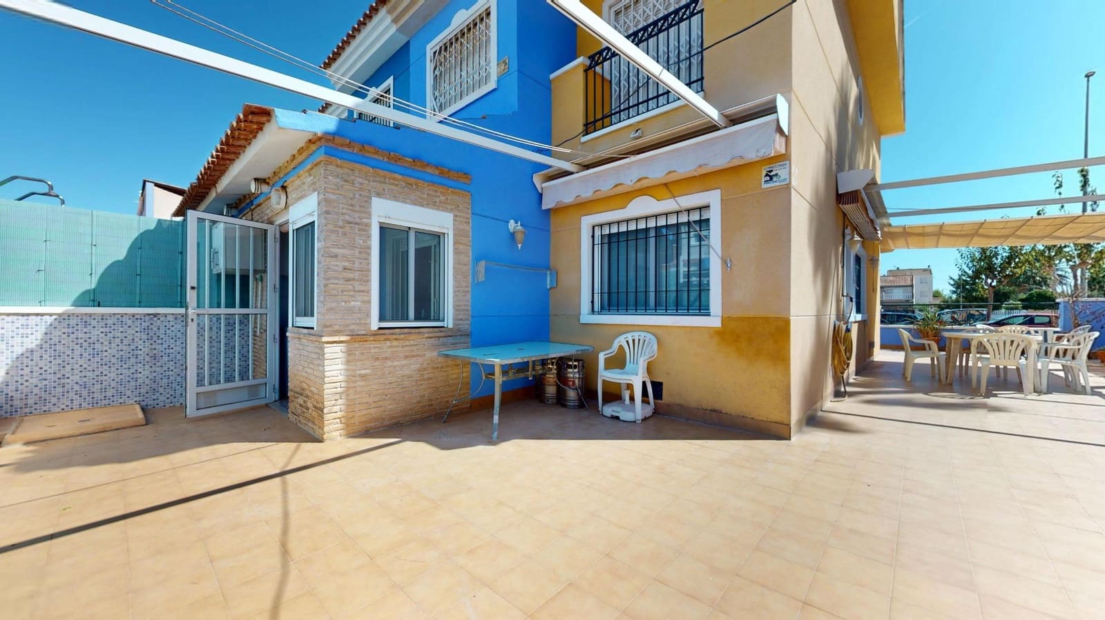 4 bedroom Villa for sale in Torre de la Horadada - € 349,000 (Ref: 10132063)