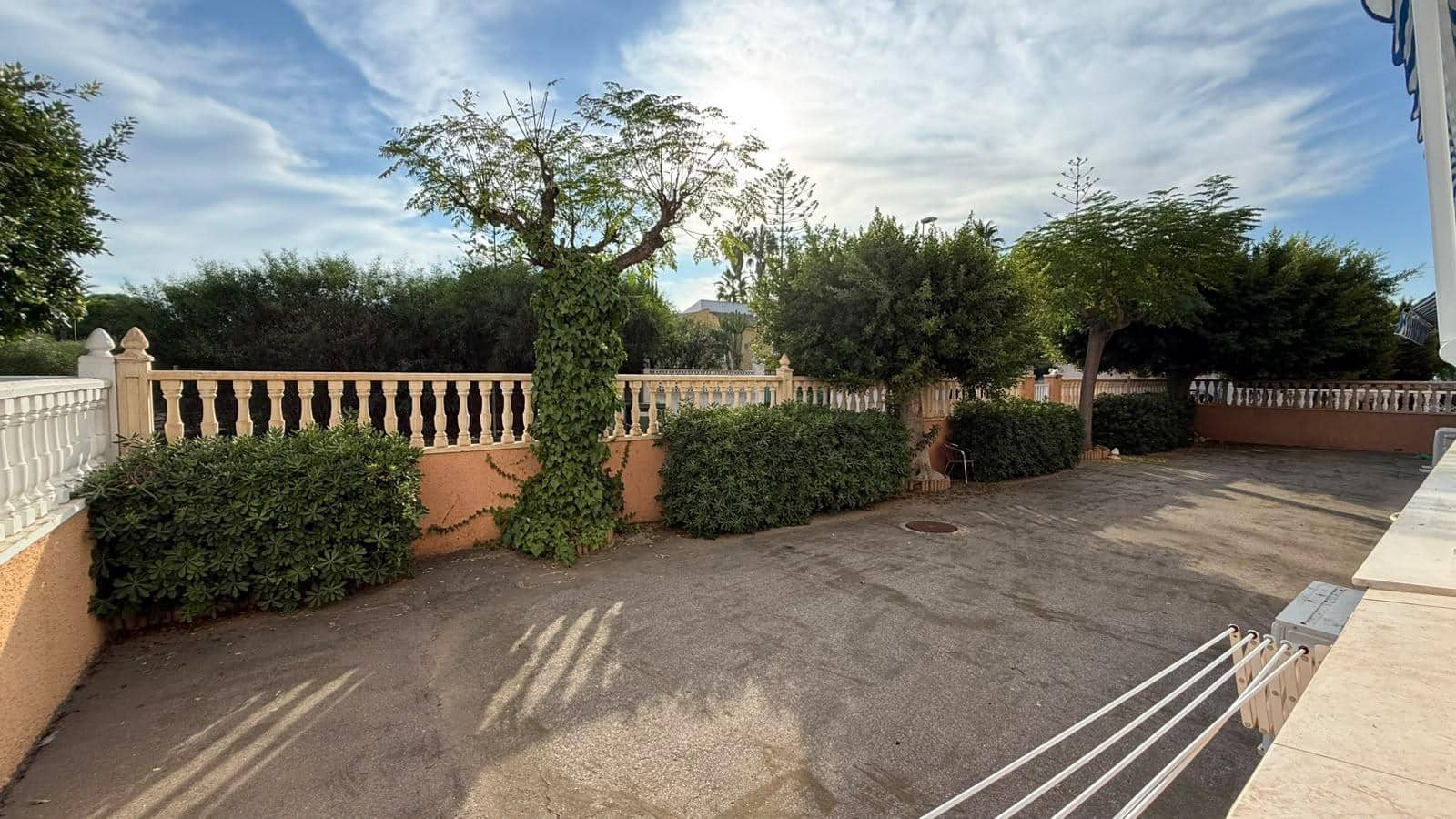 Studio à vendre à Pilar de la Horadada - 106 000 € (Ref: 10158000)