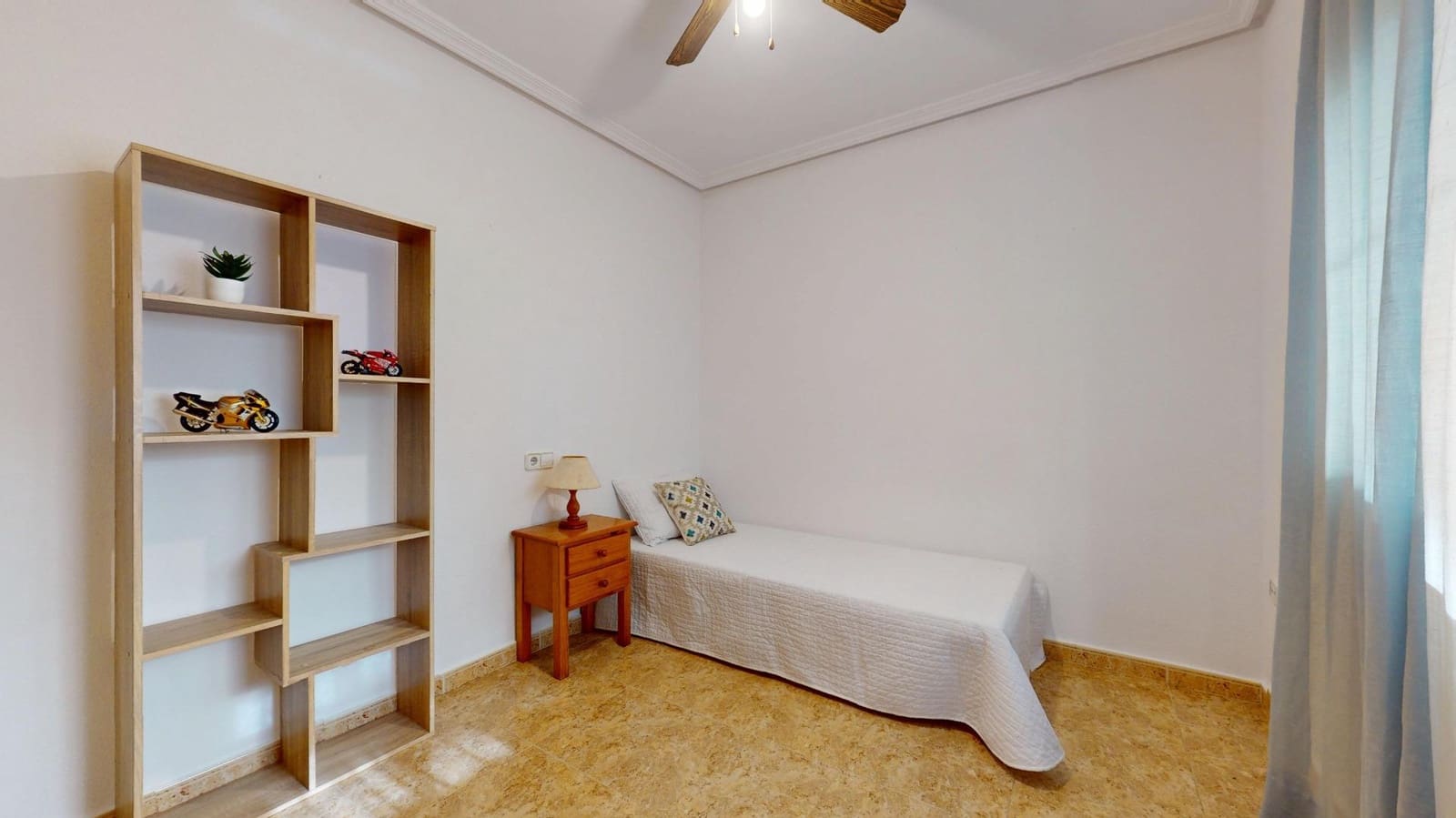 4 bedroom Villa for sale in San Javier with garage - € 245,000 (Ref: 10161557)