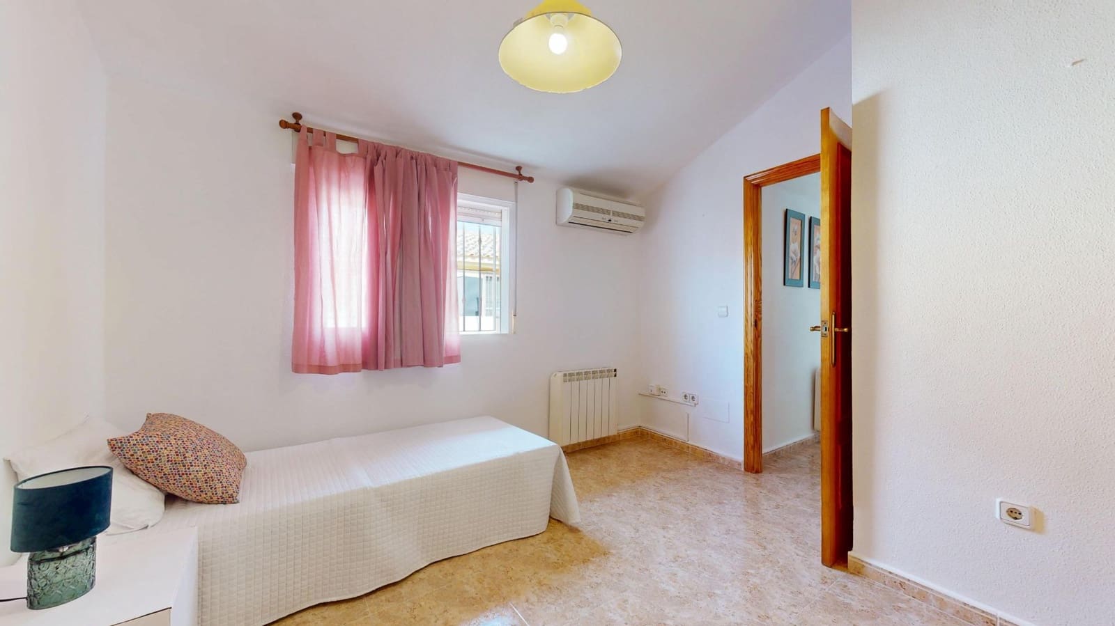 4 bedroom Villa for sale in San Javier with garage - € 245,000 (Ref: 10161557)