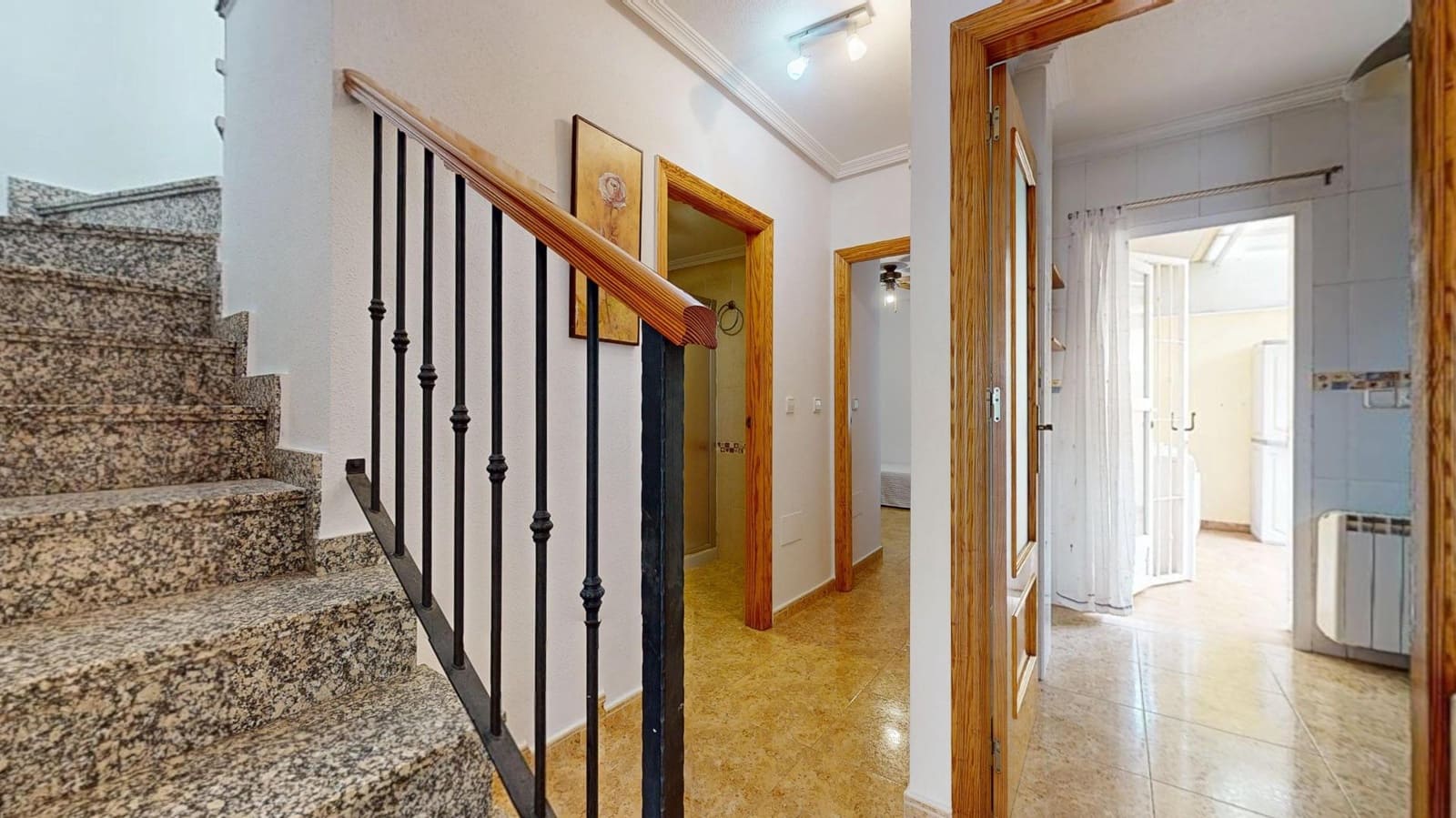 4 bedroom Villa for sale in San Javier with garage - € 245,000 (Ref: 10161557)