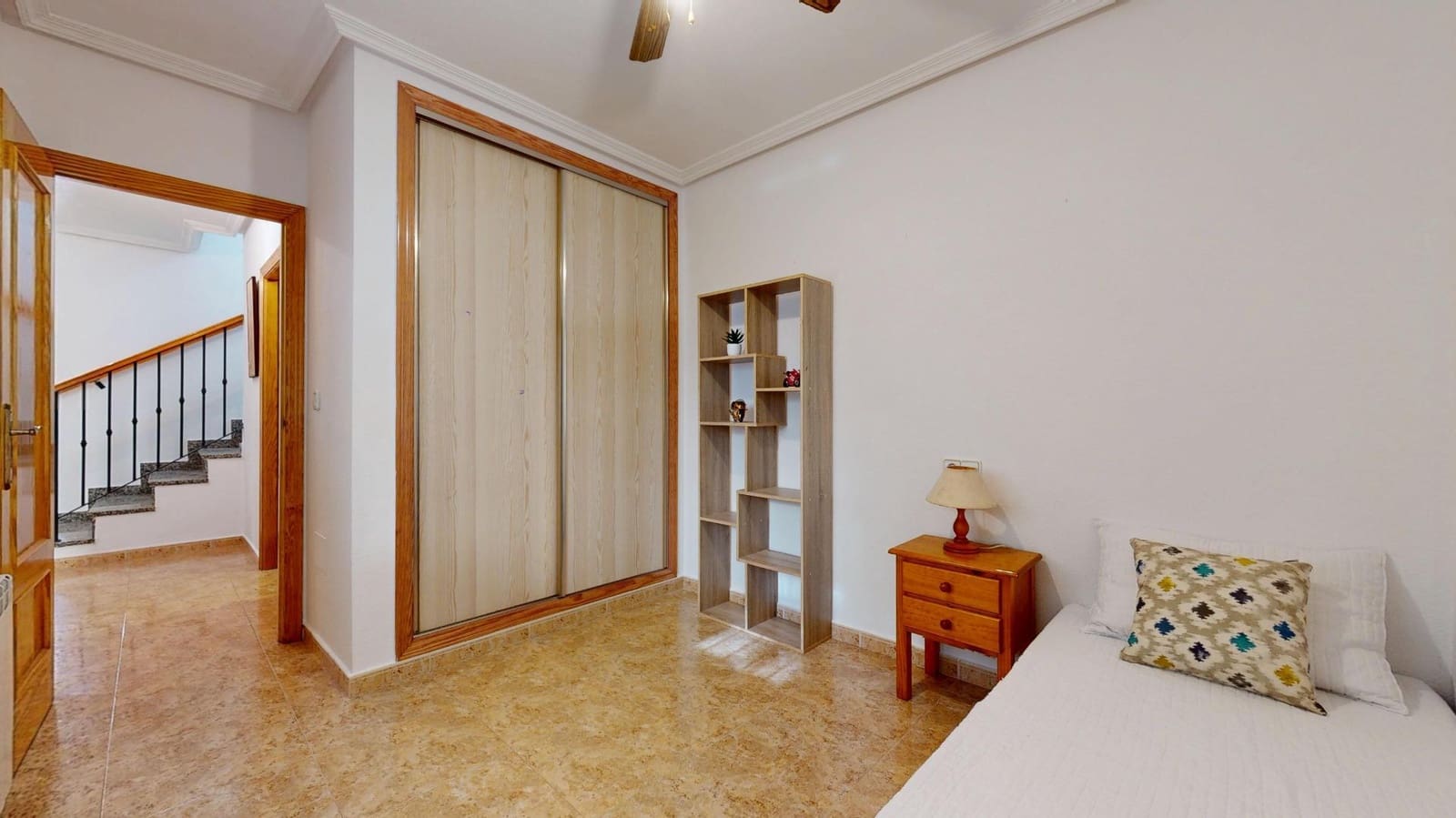 4 bedroom Villa for sale in San Javier with garage - € 245,000 (Ref: 10161557)