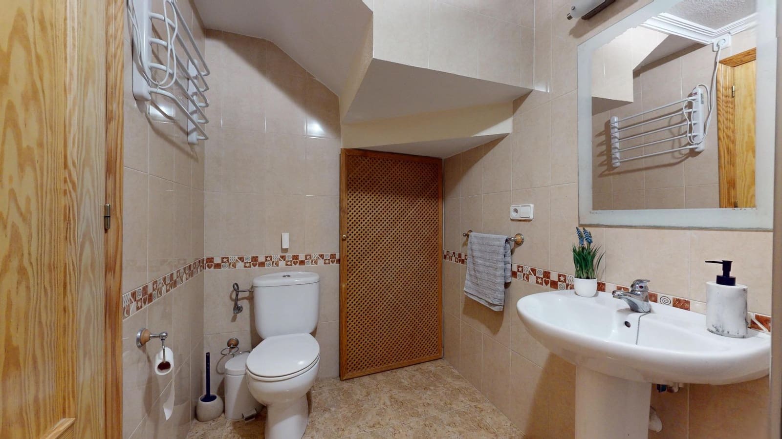 4 bedroom Villa for sale in San Javier with garage - € 245,000 (Ref: 10161557)