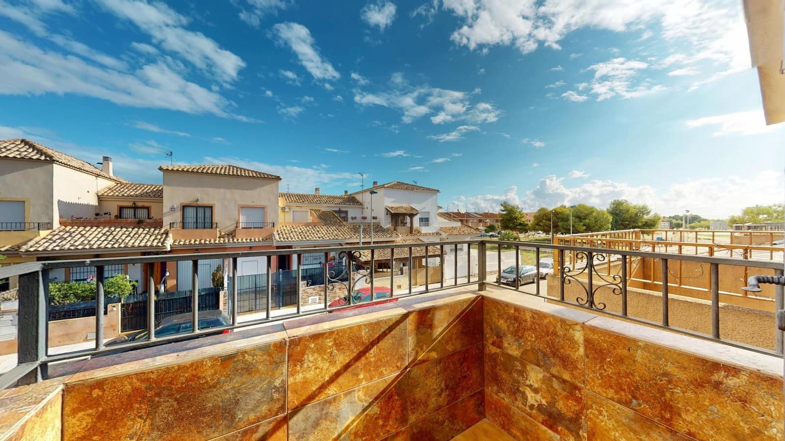 4 bedroom Villa for sale in San Javier with garage - € 245,000 (Ref: 10161557)