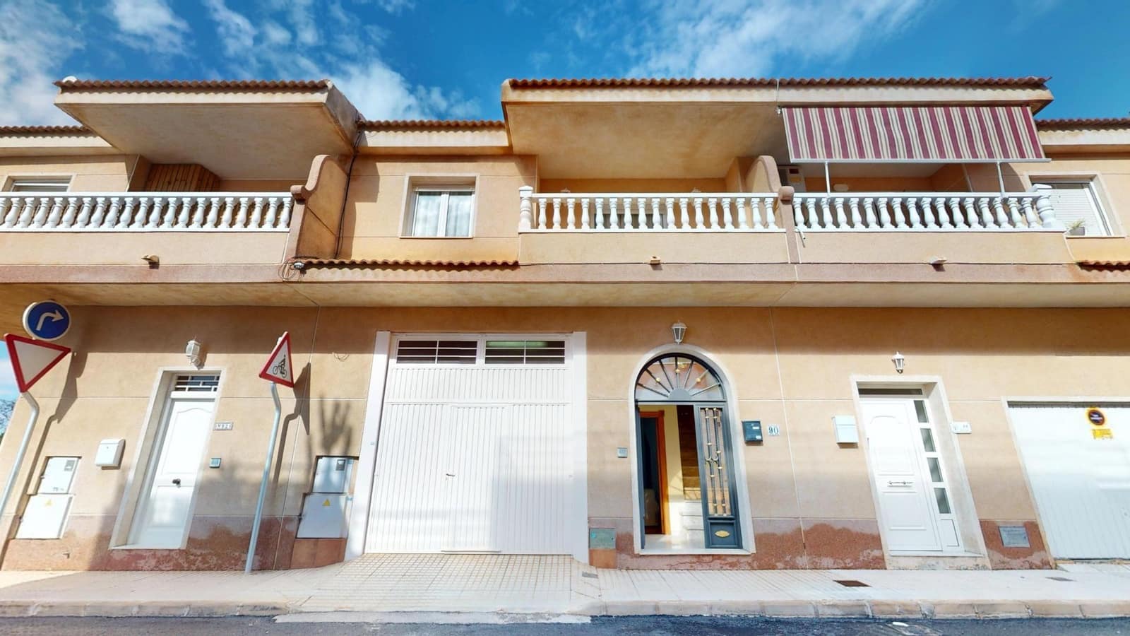 3 sypialnia Dom szeregowy na sprzedaż w Pilar de la Horadada z garażem - 290 000 € (Ref: 10171756)