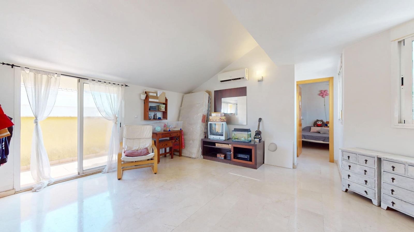 4 bedroom Penthouse for sale in Murcia city with garage - € 179,900 (Ref: 10171757)