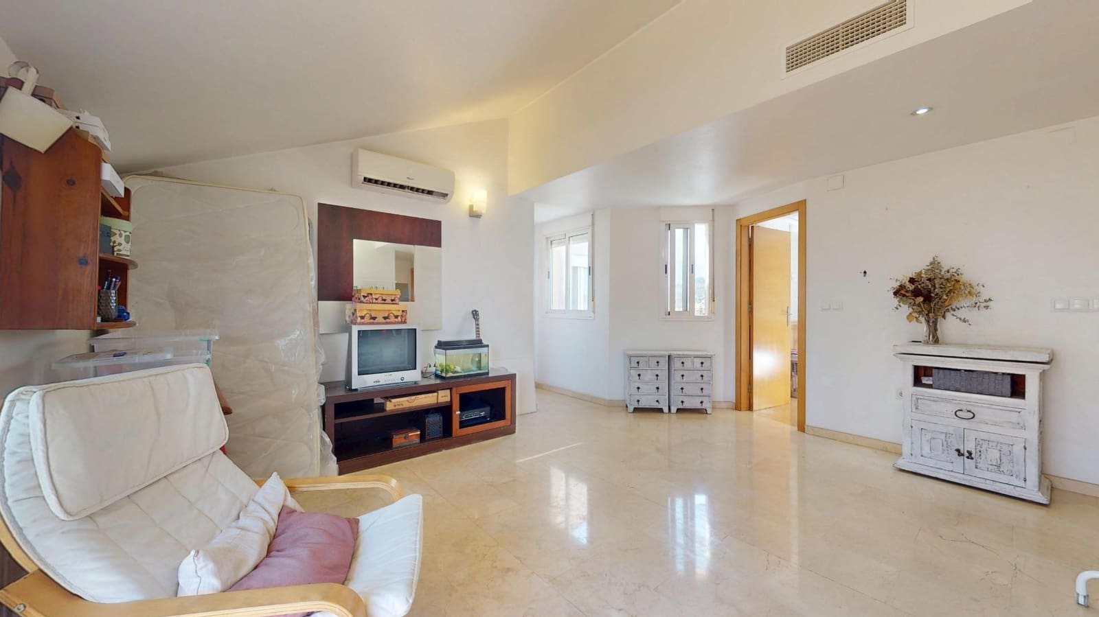 4 bedroom Penthouse for sale in Murcia city with garage - € 179,900 (Ref: 10171757)