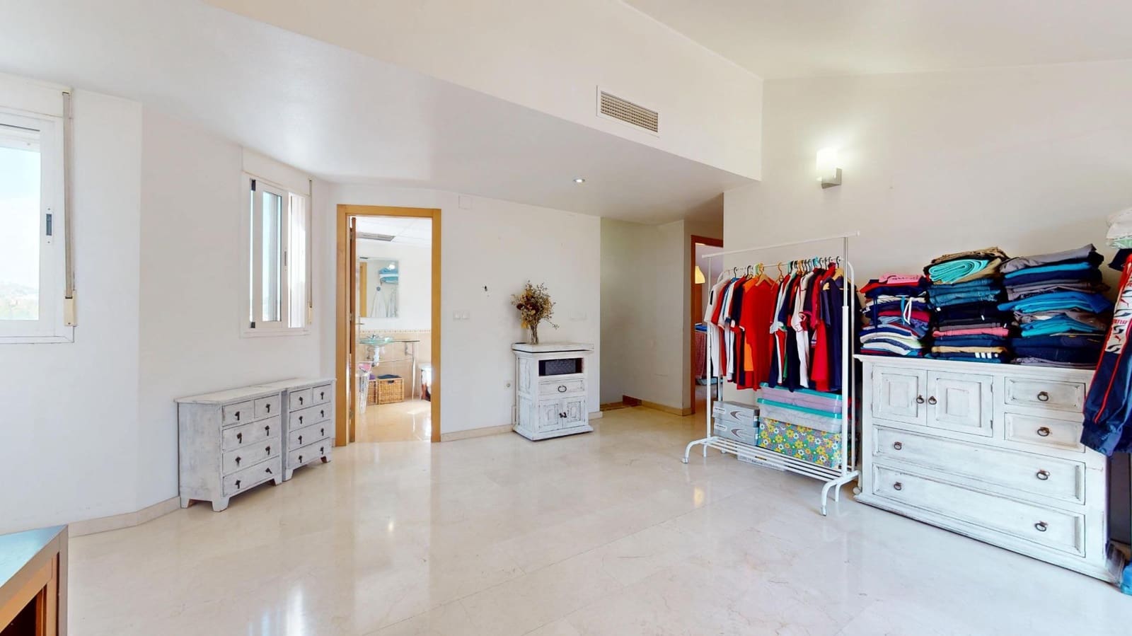 4 bedroom Penthouse for sale in Murcia city with garage - € 179,900 (Ref: 10171757)