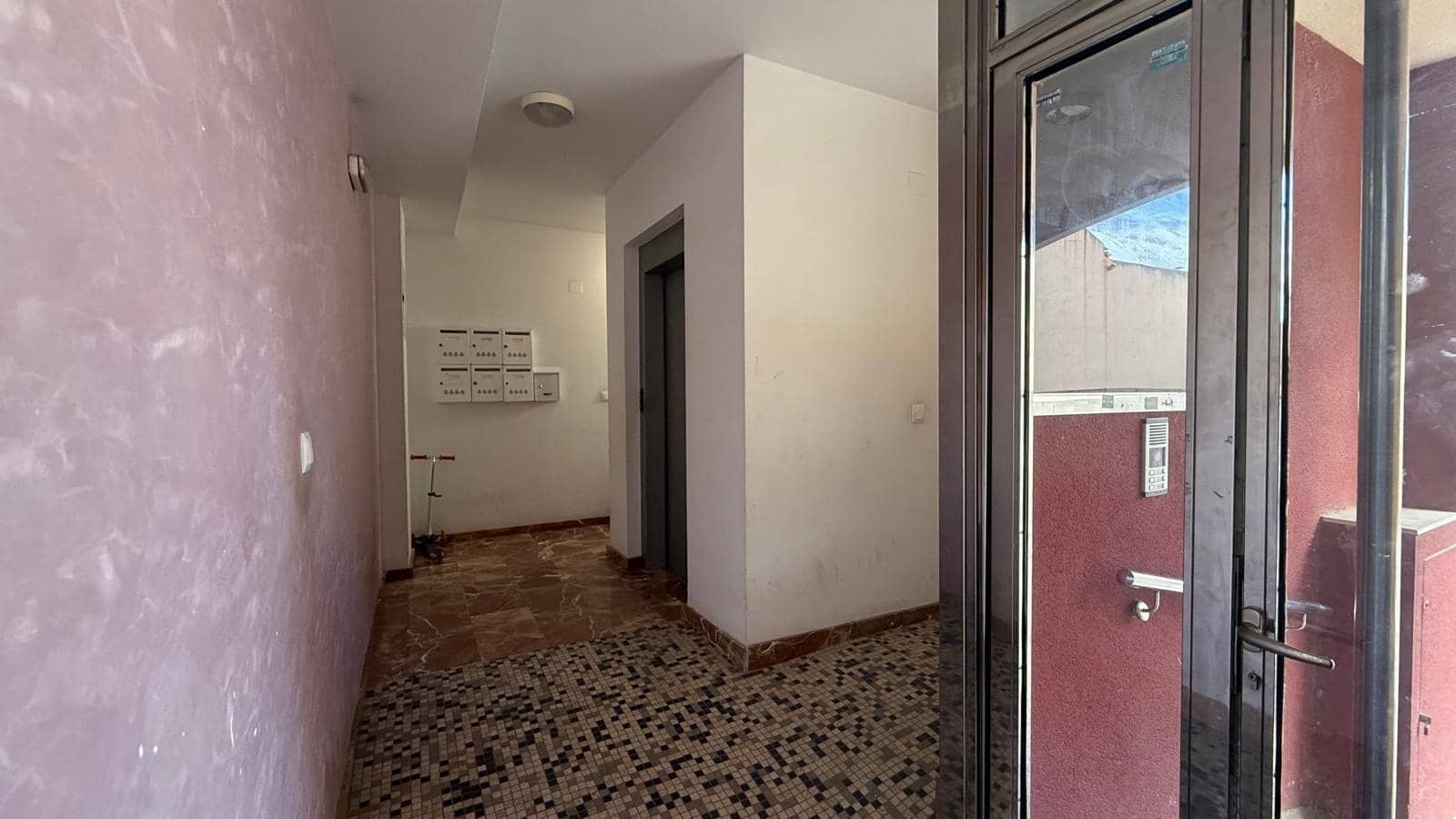 4 bedroom Penthouse for sale in Murcia city with garage - € 179,900 (Ref: 10171757)
