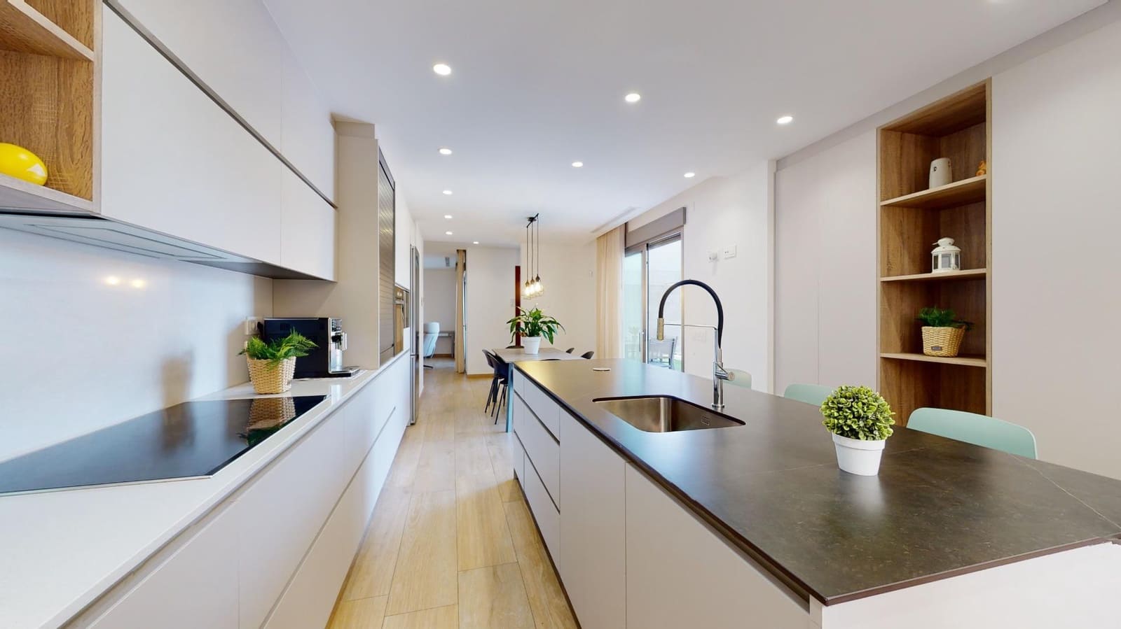 4 slaapkamer Villa te koop in San Pedro del Pinatar met zwembad - € 630.000 (Ref: 7671061)