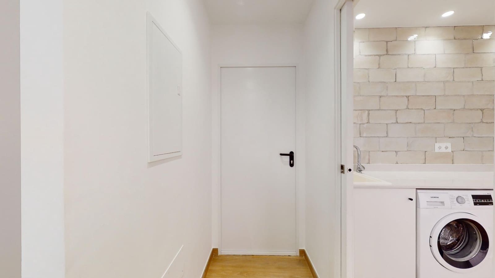 4 slaapkamer Villa te koop in San Pedro del Pinatar met zwembad - € 630.000 (Ref: 7671061)