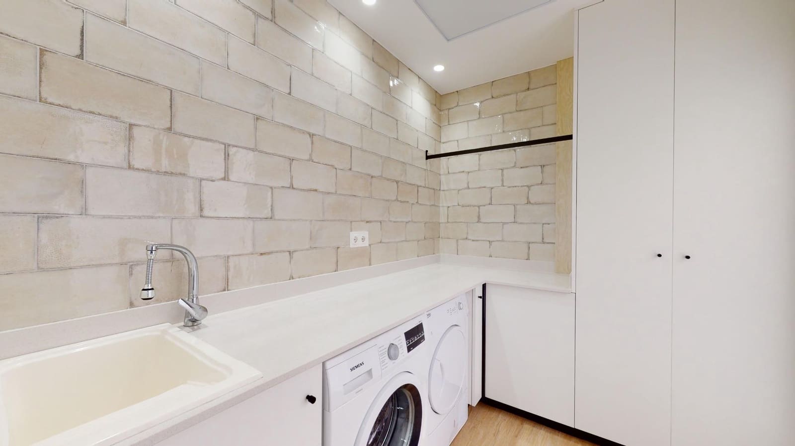 4 bedroom Villa for sale in San Pedro del Pinatar with pool - € 630,000 (Ref: 7671061)