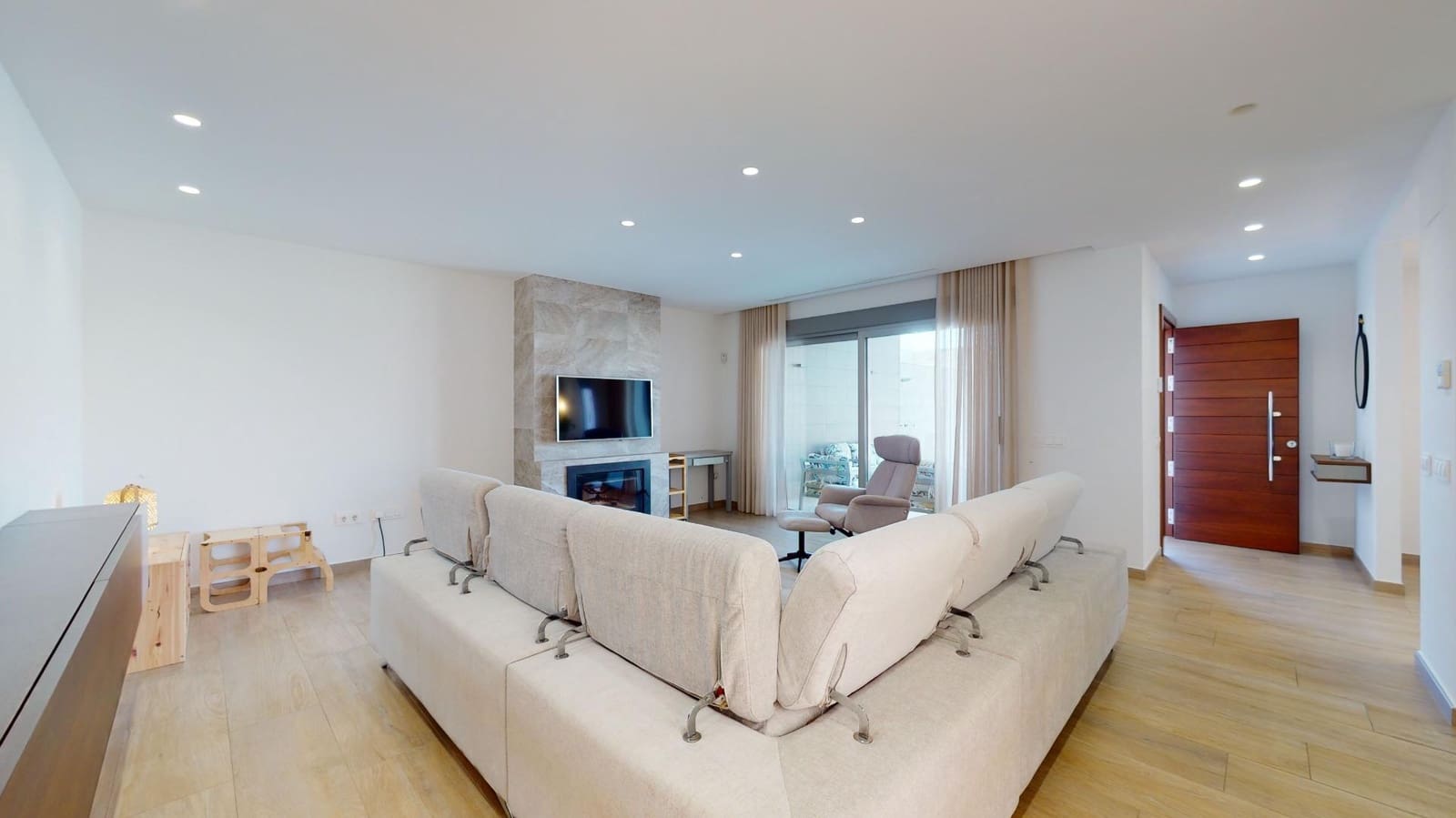 4 Zimmer Villa zu verkaufen in San Pedro del Pinatar mit Pool - 630.000 € (Ref: 7671061)