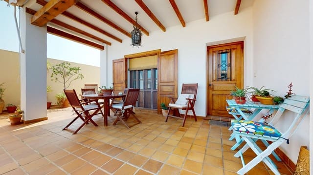 4 Zimmer Villa zu verkaufen in Pilar de la Horadada ciudad, Pilar de la Horadada mit Garage - 242.000 € (Ref: 7701766)