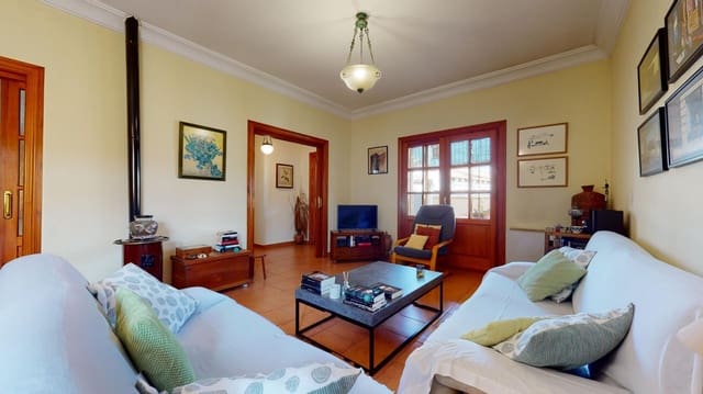 4 Zimmer Villa zu verkaufen in Pilar de la Horadada ciudad, Pilar de la Horadada mit Garage - 242.000 € (Ref: 7701766)