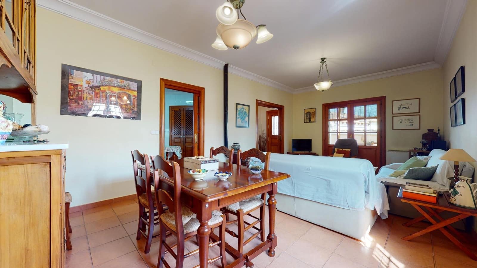 4 bedroom Villa for sale in Pilar de la Horadada with garage - € 242,000 (Ref: 7701766)