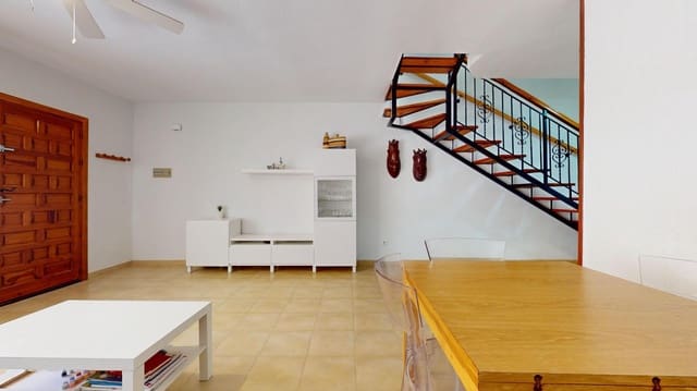 4 soveværelse Rækkehus til salg i Torre de la Horadada, Pilar de la Horadada - € 249.900 (Ref: 8363279)