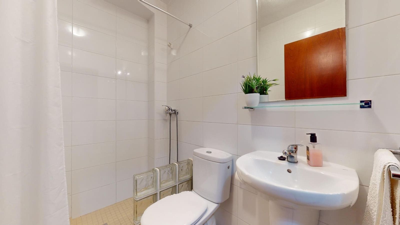 4 makuuhuone Rivitalo myytävänä paikassa Torre de la Horadada - 249 900 € (Ref: 8363279)