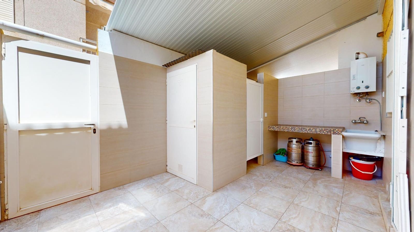 4 makuuhuone Rivitalo myytävänä paikassa Torre de la Horadada - 249 900 € (Ref: 8363279)