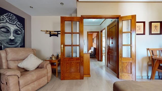 4 chambre Villa/Maison Mitoyenne à vendre à Centro, Los Alcázares avec garage - 229 900 € (Ref: 8385162)