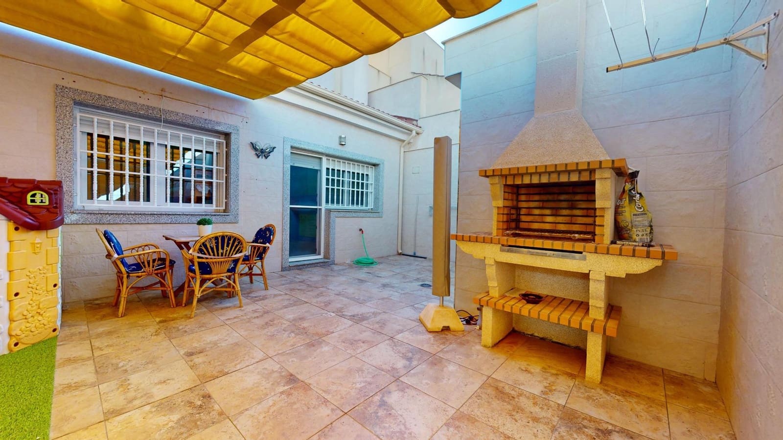 3 bedroom Villa for sale in Lo Pagan with garage - € 286,000 (Ref: 8599478)