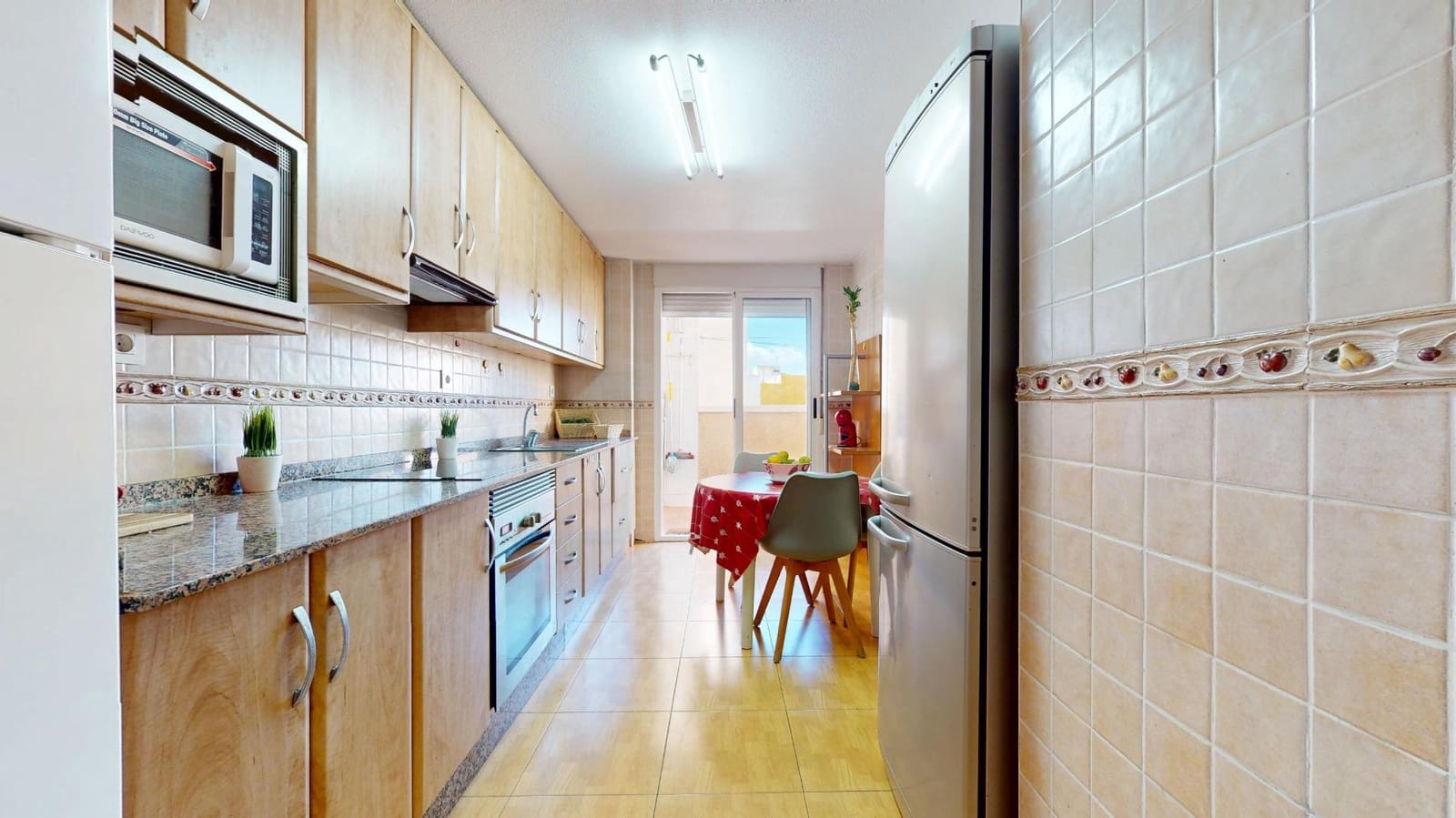 3 bedroom Apartment for sale in Los Alcazares with garage - € 148,900 (Ref: 8954470)