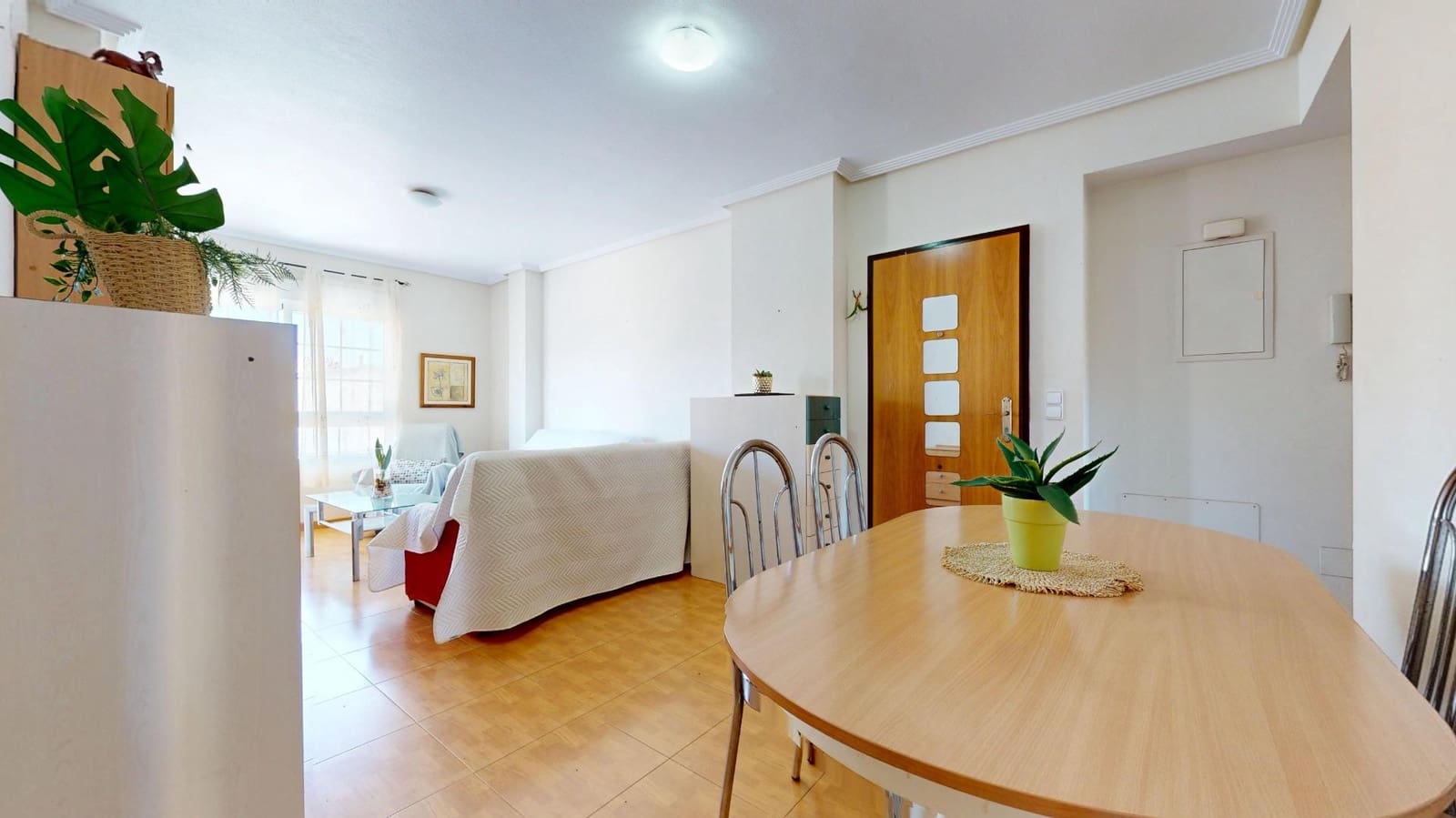 3 bedroom Apartment for sale in Los Alcazares with garage - € 148,900 (Ref: 8954470)