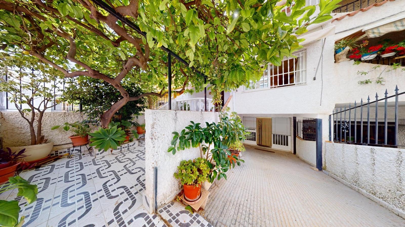 5 quarto Moradia em Banda para venda em San Pedro del Pinatar com garagem - 179 000 € (Ref: 8988528)