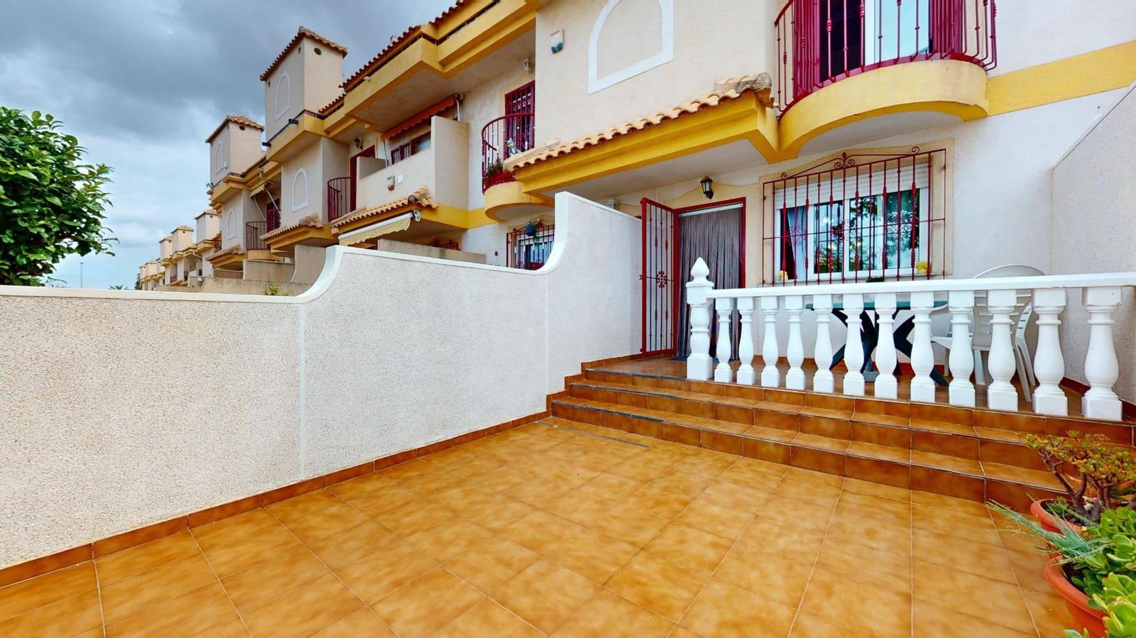 3 chambre Villa/Maison Mitoyenne à vendre à Torre de la Horadada avec piscine - 229 900 € (Ref: 8993761)